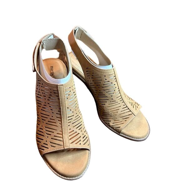 Earth Aurara Stacked Block Heel Peep Toe Sandals Comfort Shoe Tan NEW Size 10 - Picture 6 of 11